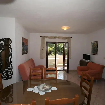 Apartmán Linet 1- By Interhome Funtana
