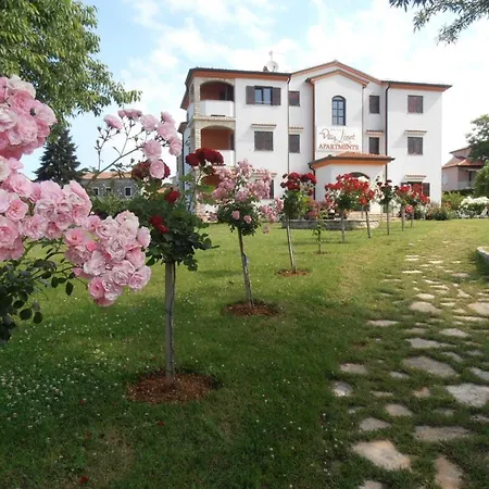 Apartmán Linet 1- By Interhome *
