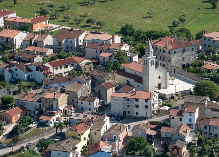 Linet 1- By Interhome דירה *